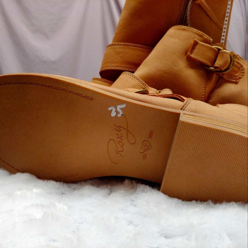 Roxy Booties
